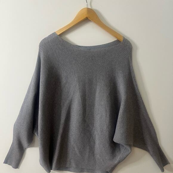 JOAN VASS NEWYORK MIST HEATHER GREY BATWING SWEATER SIZE L NWT - Picture 4 of 12